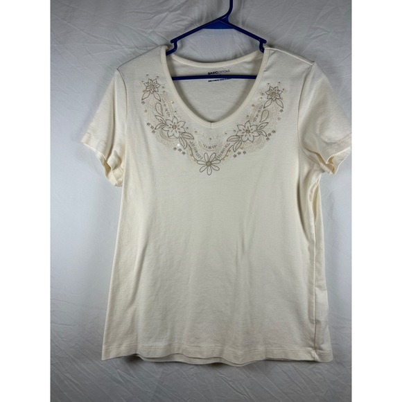 Basic Editions Tops - Basic Editions T-Shirt Women Large Cream Floral‎ Embroidered Sequin V-Neck Tee